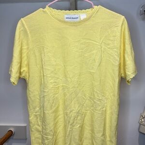 Yellow butterfly top🦋